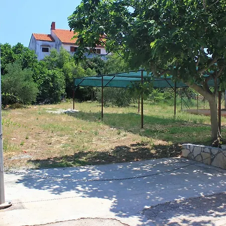 10182a * Lovište